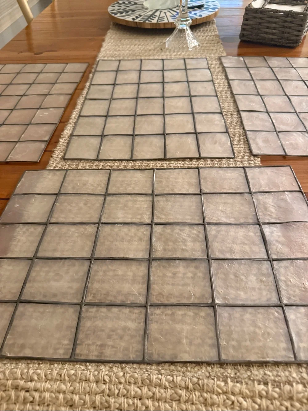 Set of 4 Capiz Shell Placemats Pearl White Mosaic Metal Grid 18” x 12”